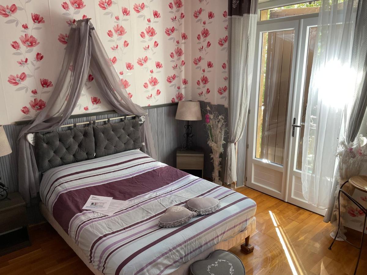 Les Chambres De Cathy Murat Kültér fotó